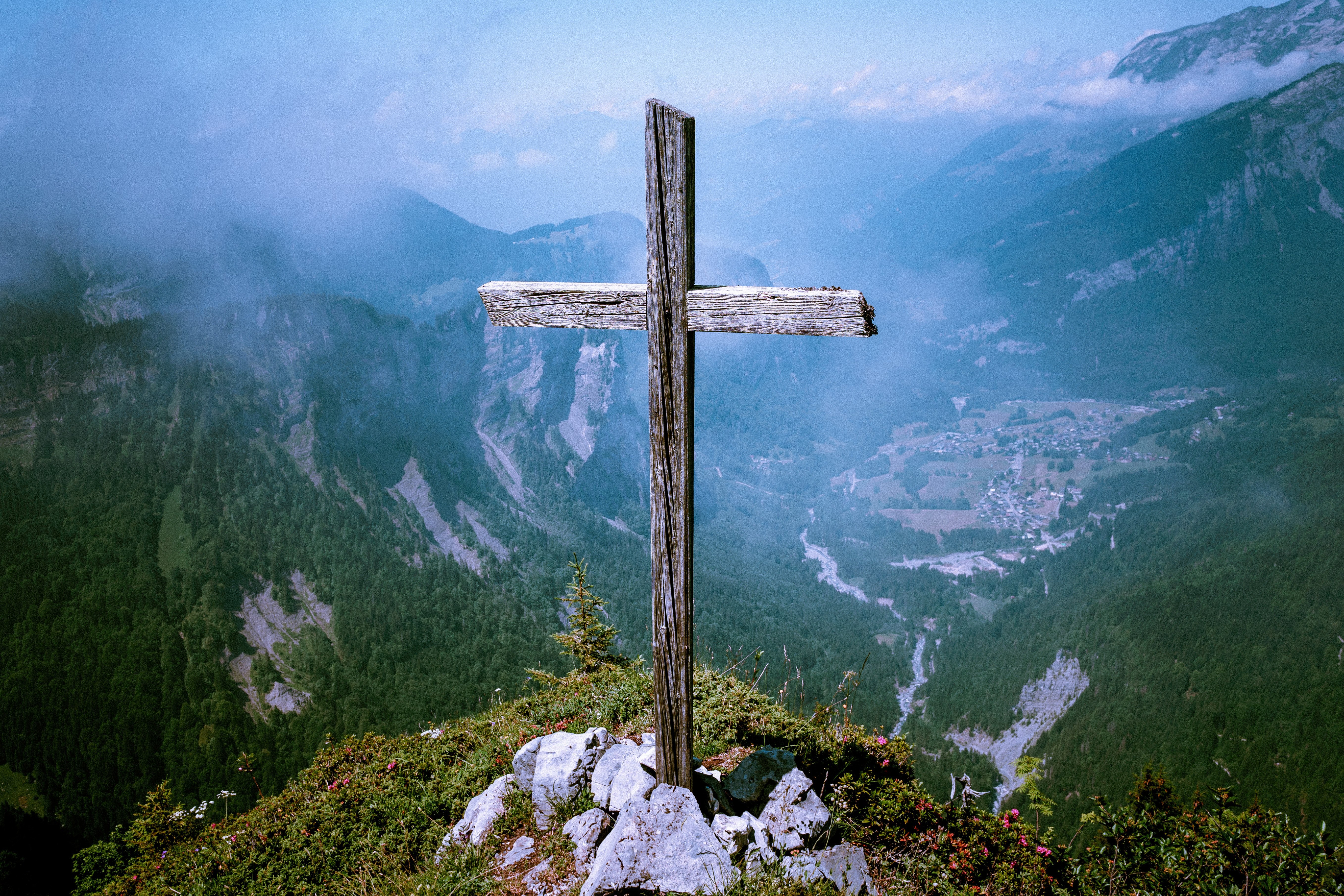 cross mountain