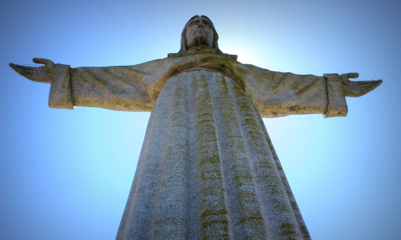 Statue Jesus