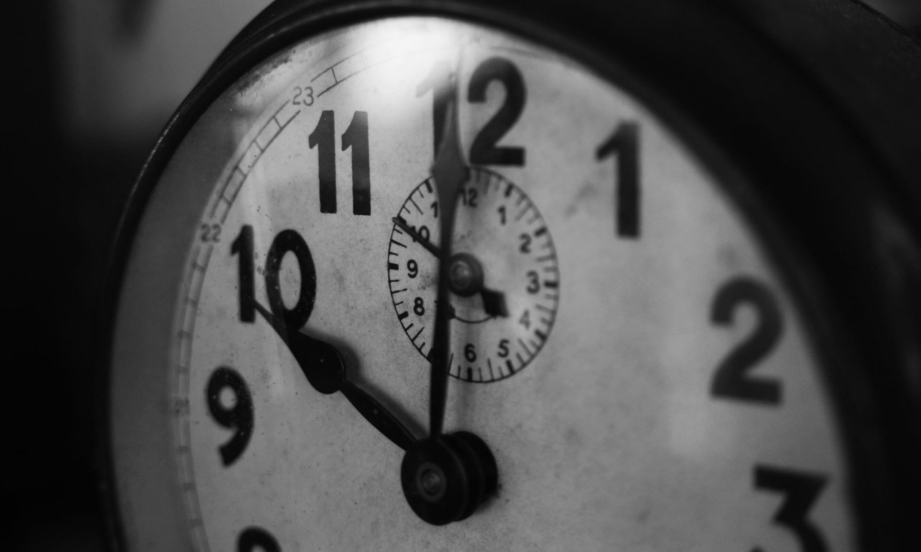 Clock with numbers