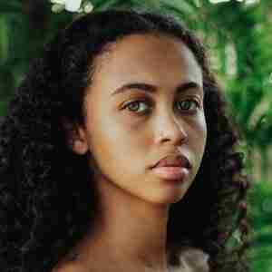 Woman from Seychelles