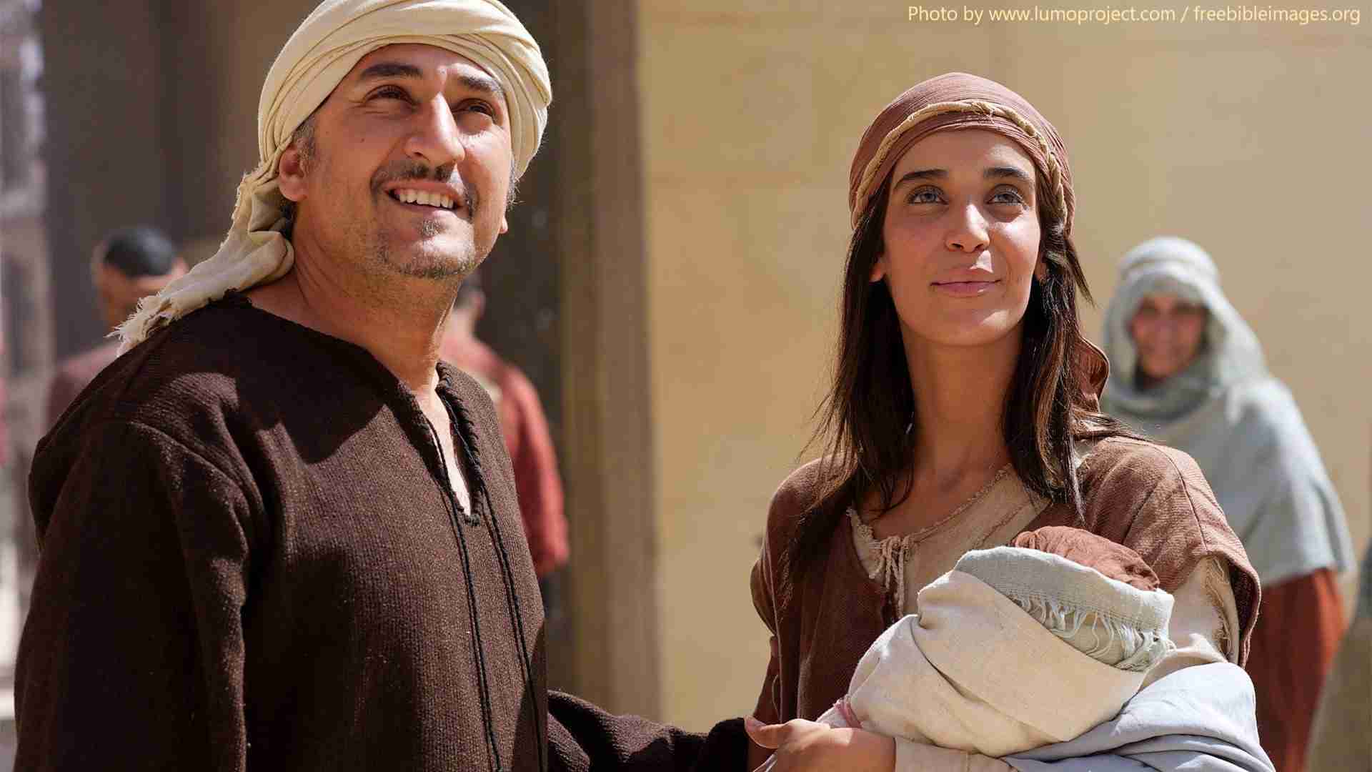 Mary & Joseph in the temple